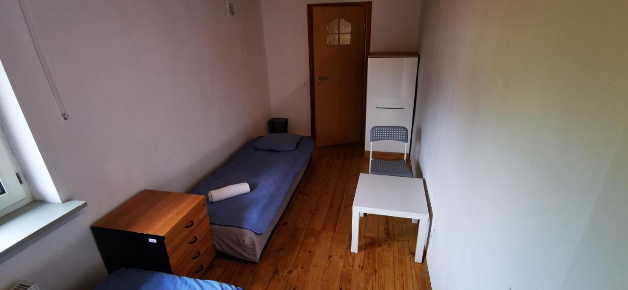 Hostel Warszawa-Ursus Extérieur photo