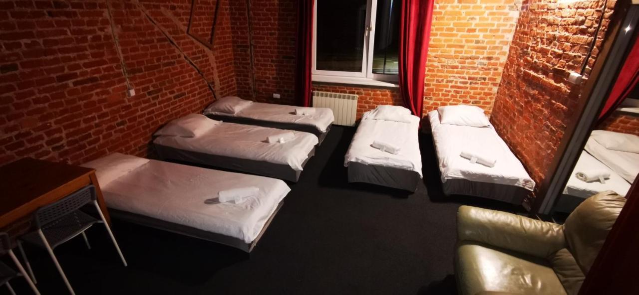 Hostel Warszawa-Ursus Extérieur photo
