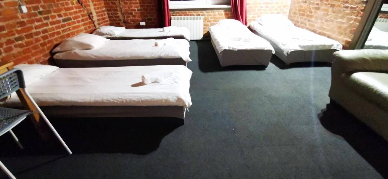 Hostel Warszawa-Ursus Extérieur photo