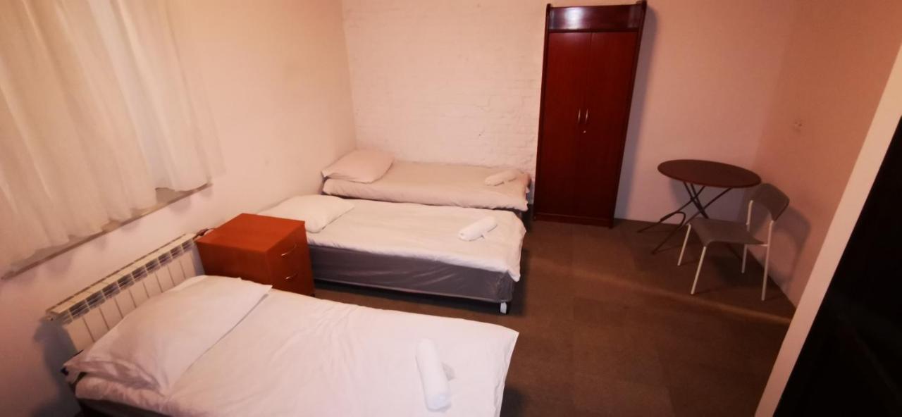 Hostel Warszawa-Ursus Extérieur photo