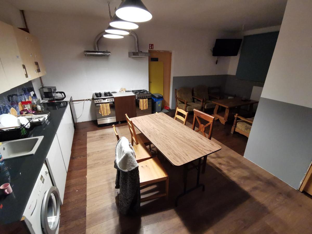 Hostel Warszawa-Ursus Extérieur photo